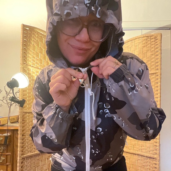 LRG Camo Windbreaker Jacket - Picture 8 of 14